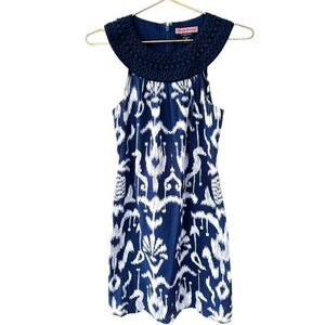 Vineyard Vines Blue White Ikat Print Embroidered Collar 100% Cotton Dress Size 0